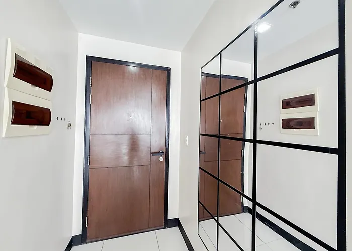 Seaview Unit At Mactan Newtown Opr Punta Engano (Mactan)